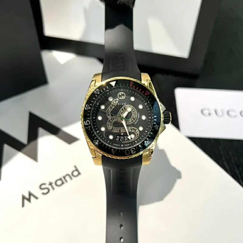 gucci aaa qualite montres pour unisexe s_113171a